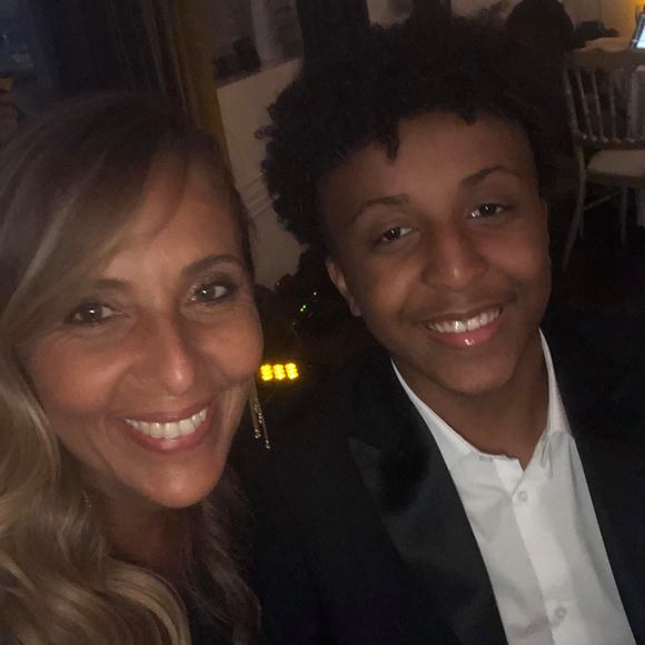 Meet your Posher, Sarah - Picture 1 of 1